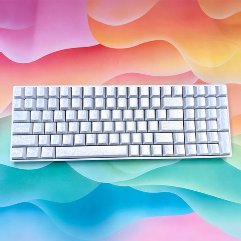 Pearlescent White Carbon Texture Side-Printed Keycaps